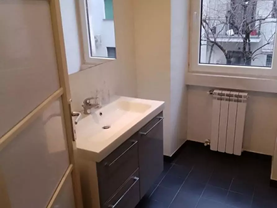 Immagine 13 di Appartamento in affitto  a Milano