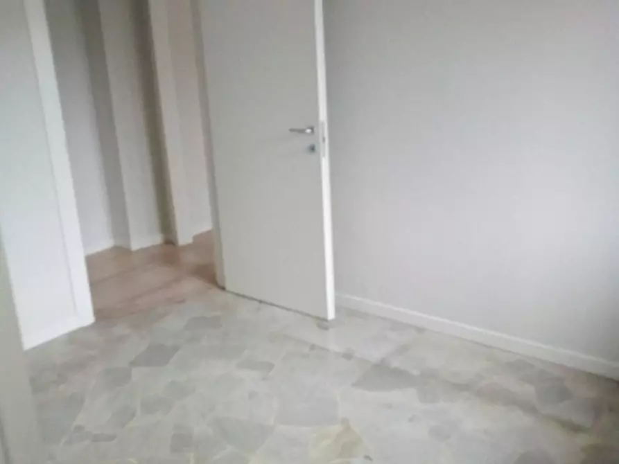 Immagine 8 di Appartamento in affitto  in Piazza Frattini a Milano