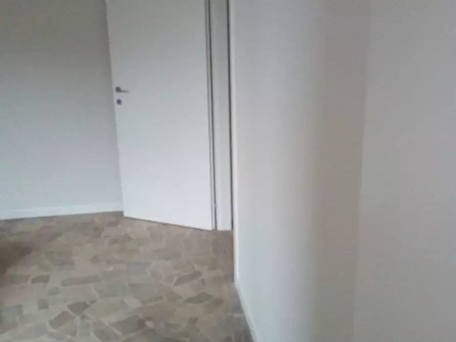 Immagine 9 di Appartamento in affitto  in Piazza Frattini a Milano