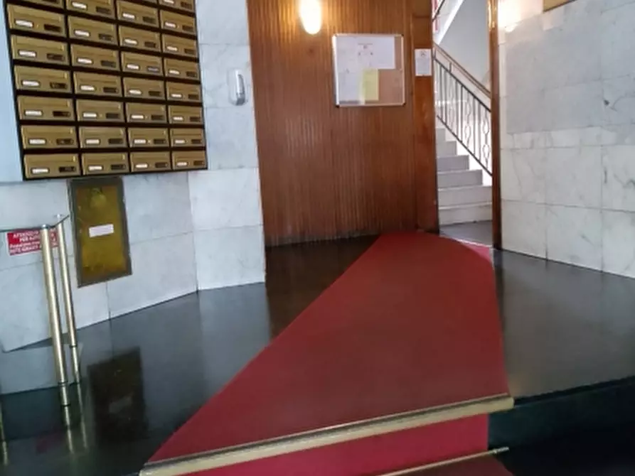 Immagine 21 di Appartamento in affitto  a Milano