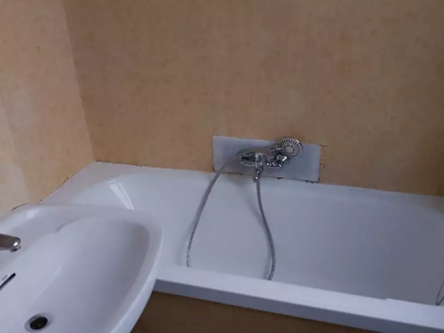 Immagine 21 di Appartamento in affitto  in Piazza Frattini a Milano