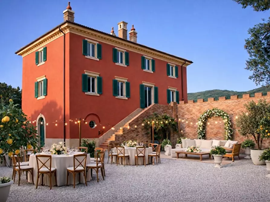 Immagine 1 di Villa in vendita  in Via Poggiberna a Santa Luce