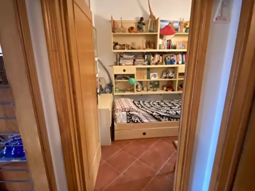 Immagine 12 di Appartamento in vendita  a Rosignano Marittimo