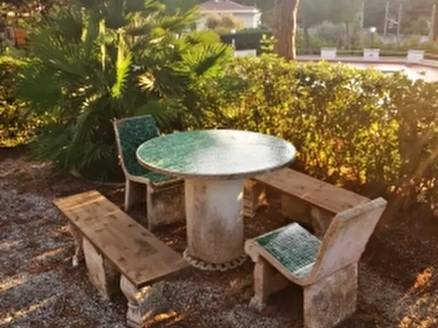 Immagine 10 di Appartamento in vendita  in Via Aurelia a Rosignano Marittimo