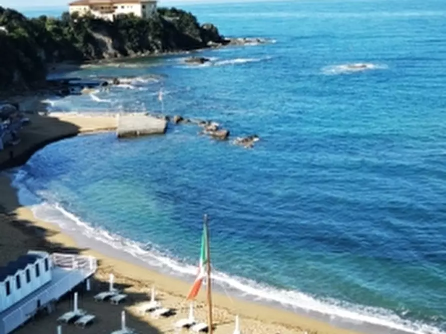 Immagine 3 di Appartamento in affitto  a Rosignano Marittimo