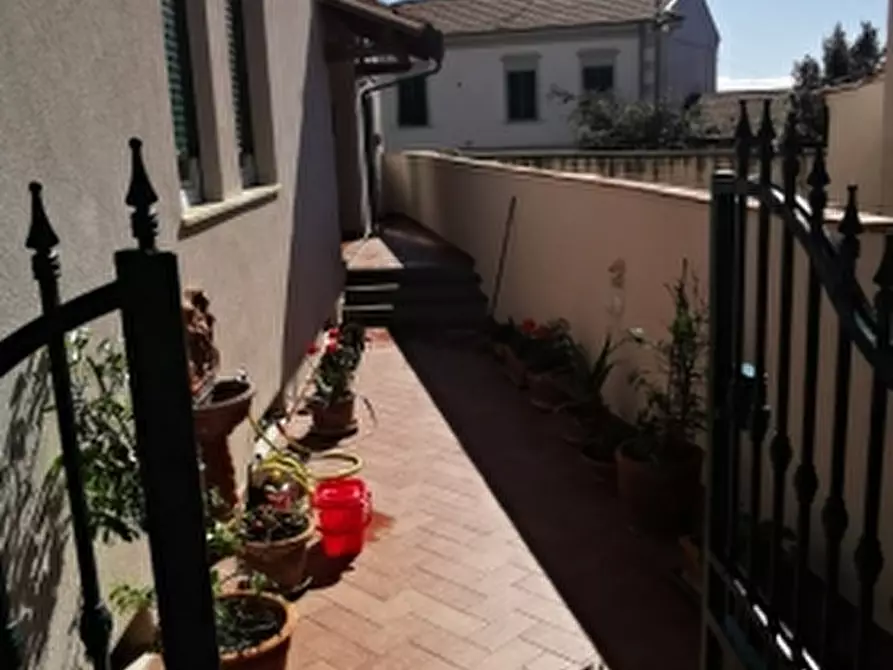 Immagine 4 di Appartamento in affitto  a Rosignano Marittimo