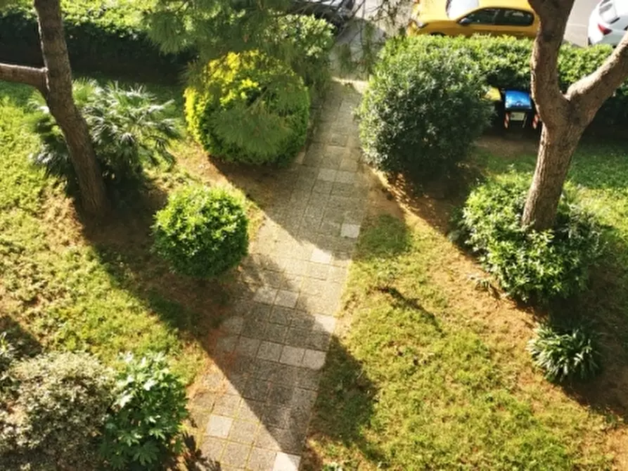 Immagine 1 di Appartamento in vendita  in via Champigny a Rosignano Marittimo