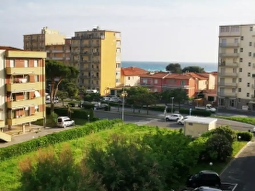 Immagine 2 di Appartamento in vendita  in via Champigny a Rosignano Marittimo