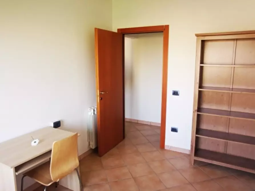 Immagine 11 di Appartamento in vendita  in via Champigny a Rosignano Marittimo