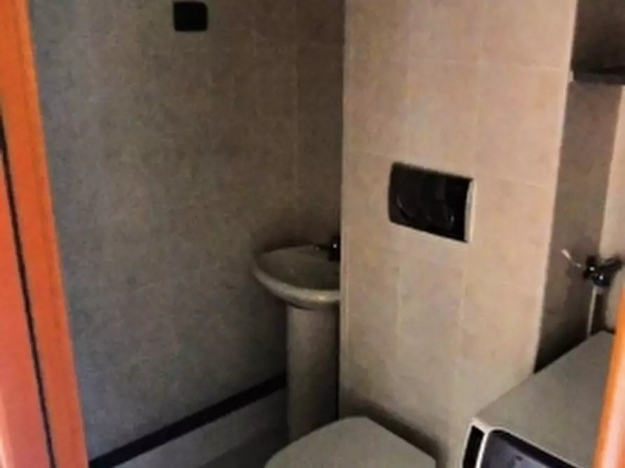 Immagine 12 di Appartamento in vendita  in via Champigny a Rosignano Marittimo