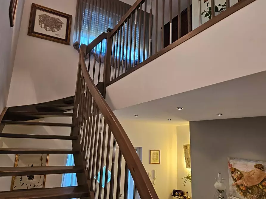 Immagine 15 di Villa in vendita  in via belvedere a Rosignano Marittimo