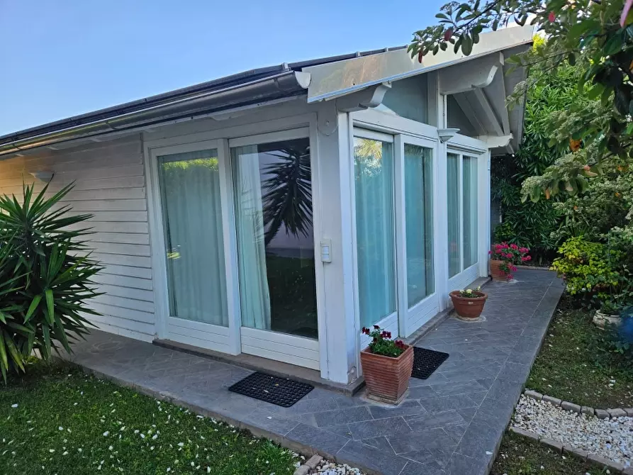 Immagine 21 di Villa in vendita  in via belvedere a Rosignano Marittimo