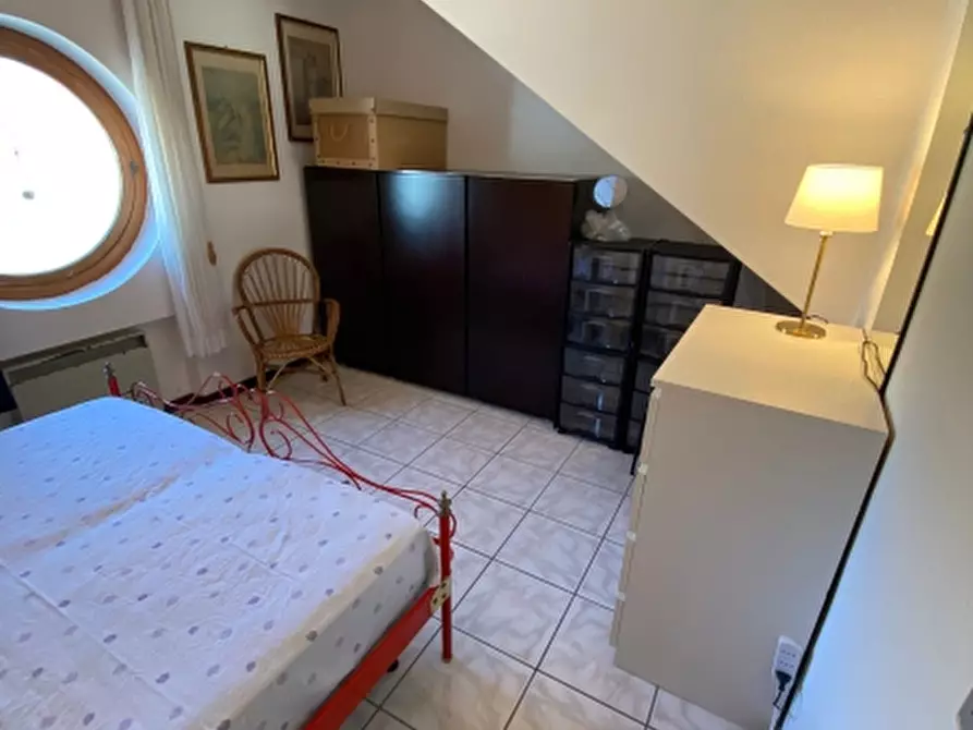 Immagine 12 di Appartamento in vendita  a Rosignano Marittimo