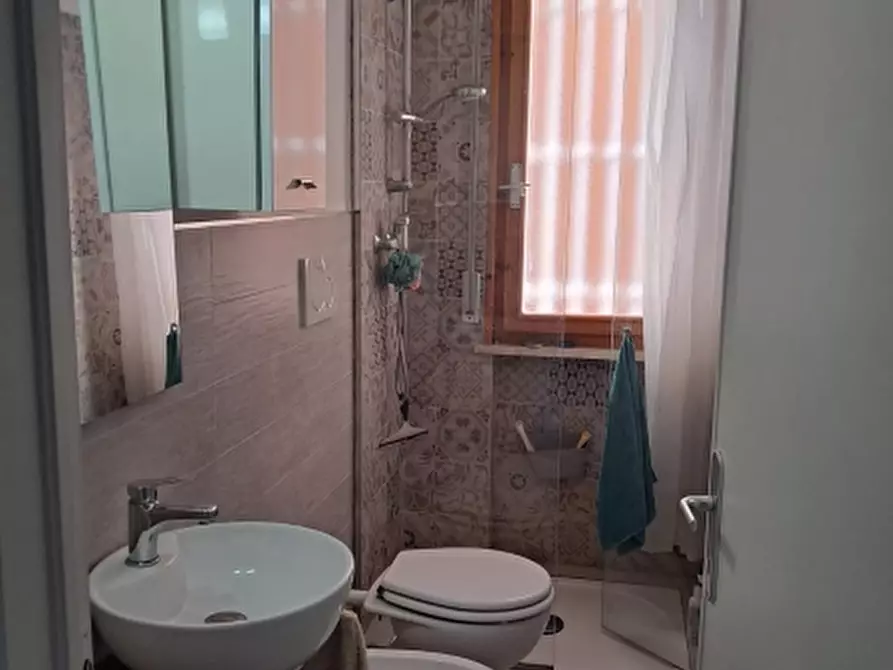 Immagine 7 di Appartamento in vendita  a Cecina