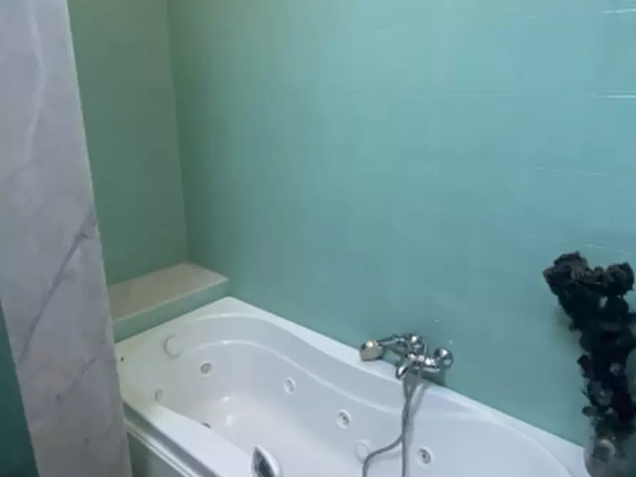 Immagine 22 di Appartamento in vendita  in Via della Bassata a Livorno