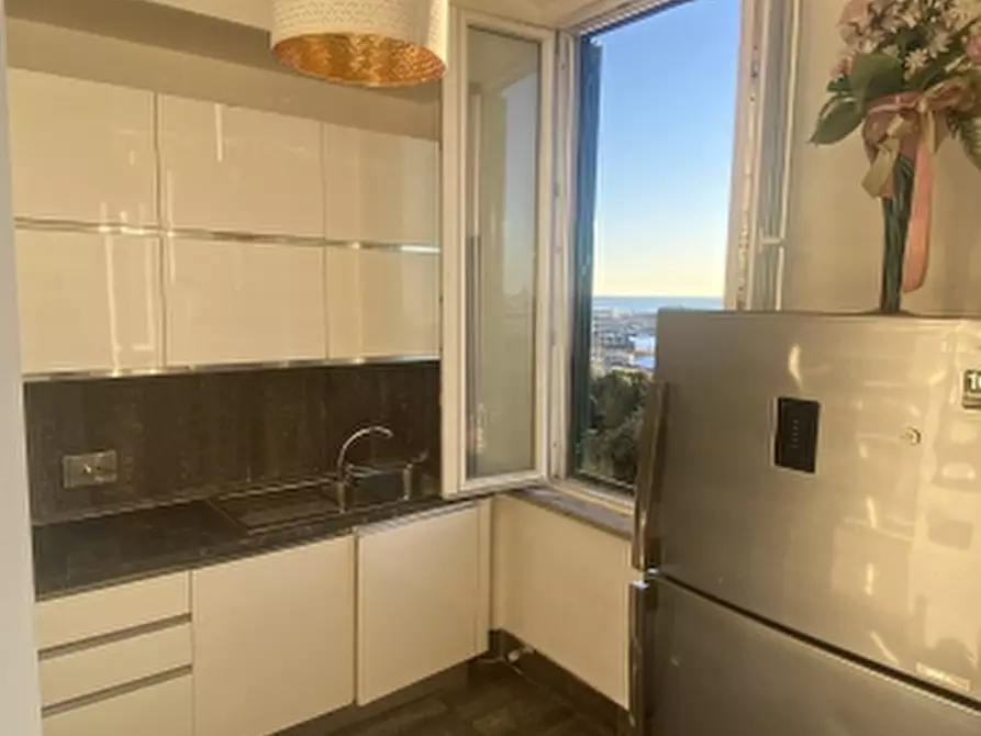 Immagine 4 di Appartamento in vendita  in Via della Bassata a Livorno