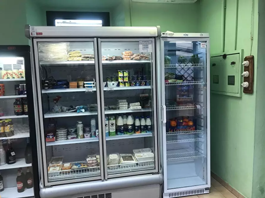 Immagine 3 di Attività commerciale in vendita  in Saan Vincenzo a San Vincenzo