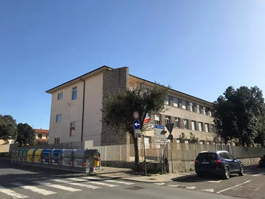 Immagine 26 di Attività commerciale in vendita  in Saan Vincenzo a San Vincenzo