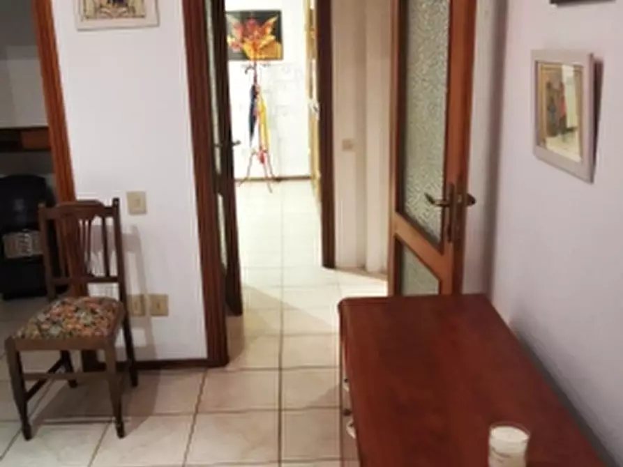 Immagine 7 di Appartamento in affitto  a Cecina