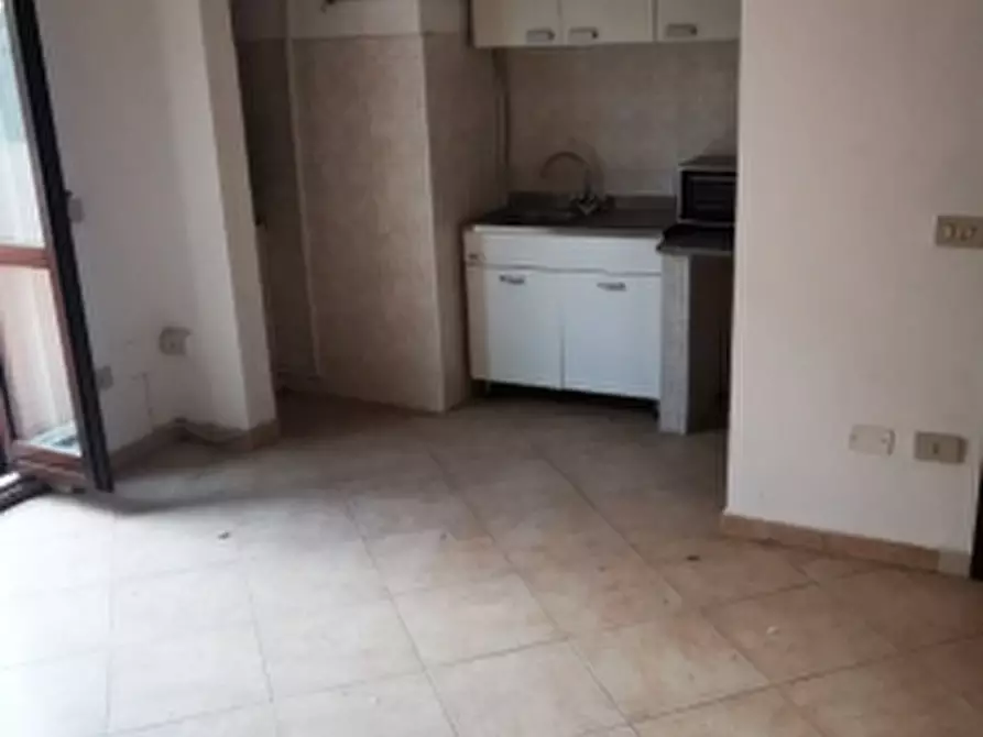 Immagine 5 di Appartamento in vendita  in Via Garibaldi a Cecina