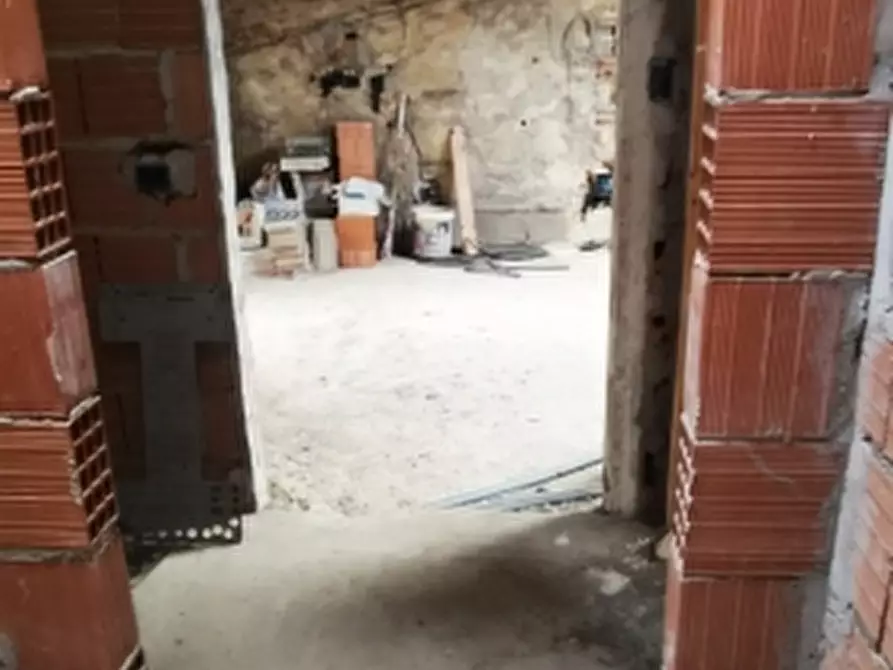 Immagine 8 di Appartamento in vendita  in Via Garibaldi a Cecina