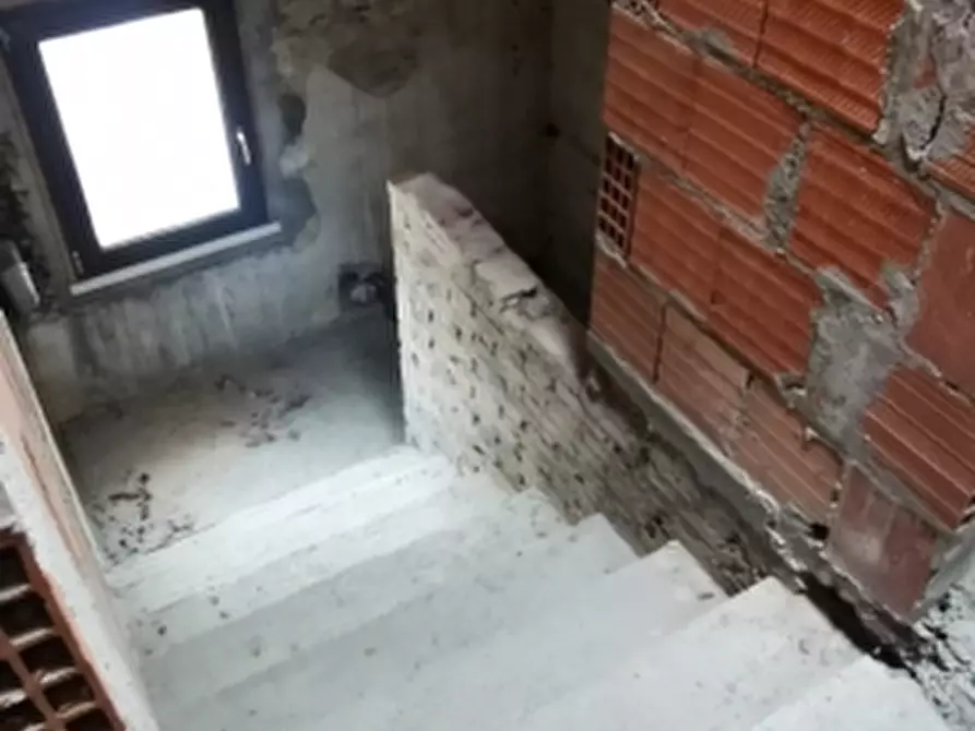 Immagine 9 di Appartamento in vendita  in Via Garibaldi a Cecina