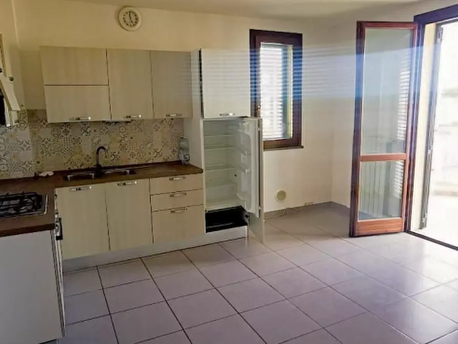 Immagine 7 di Appartamento in vendita  a Rosignano Marittimo