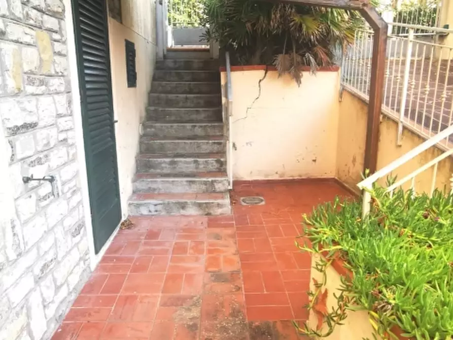 Immagine 2 di Monolocale in vendita  a Rosignano Marittimo