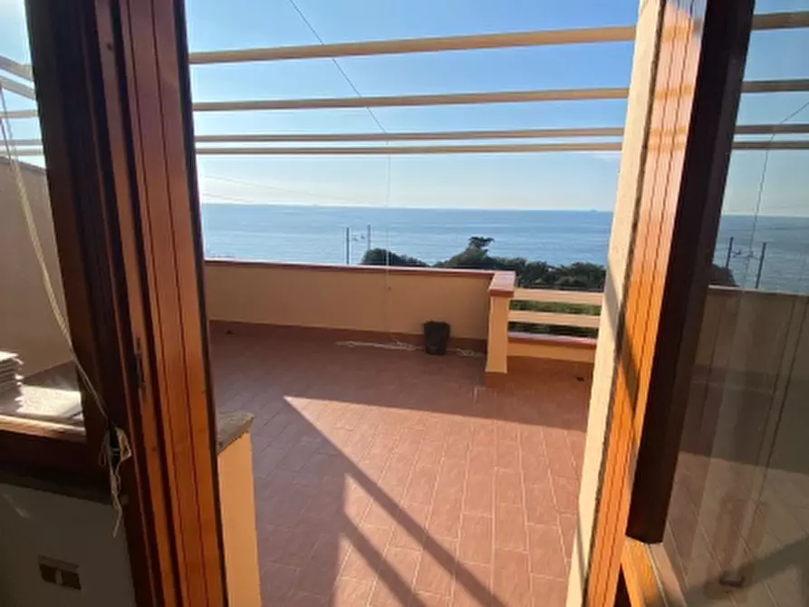 Immagine 14 di Appartamento in vendita  a Rosignano Marittimo