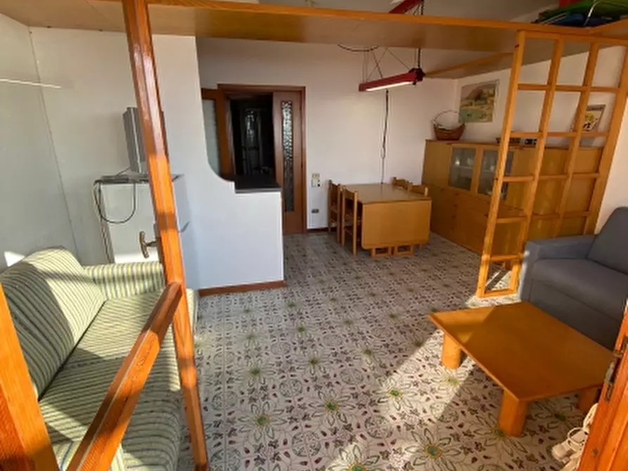 Immagine 16 di Appartamento in vendita  a Rosignano Marittimo