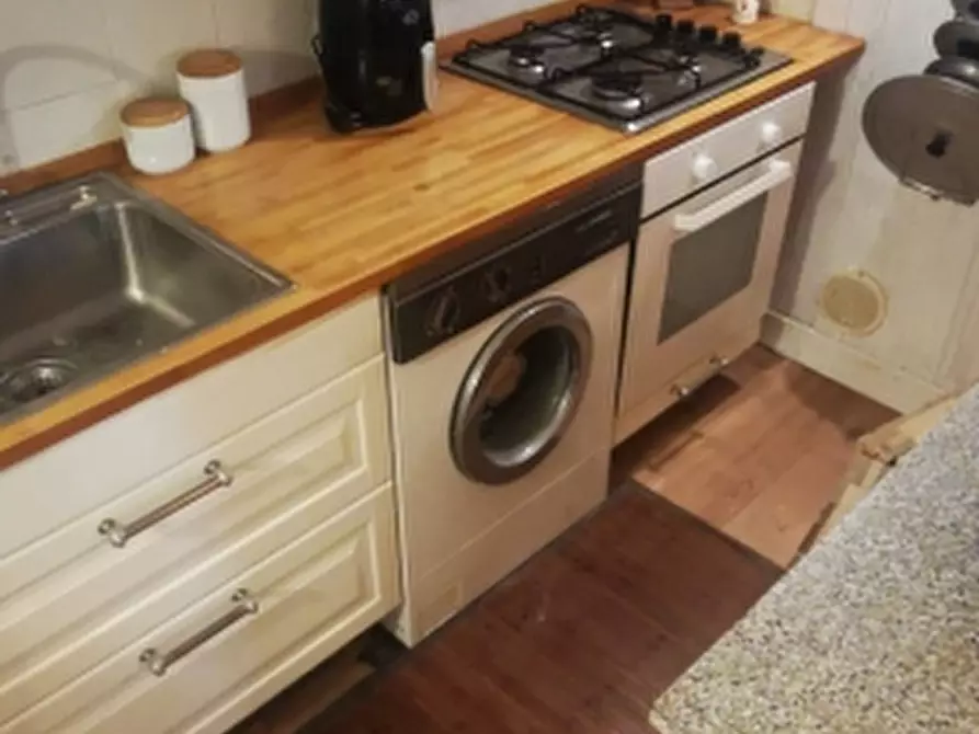 Immagine 5 di Appartamento in vendita  in via mar adriatico a Rosignano Marittimo