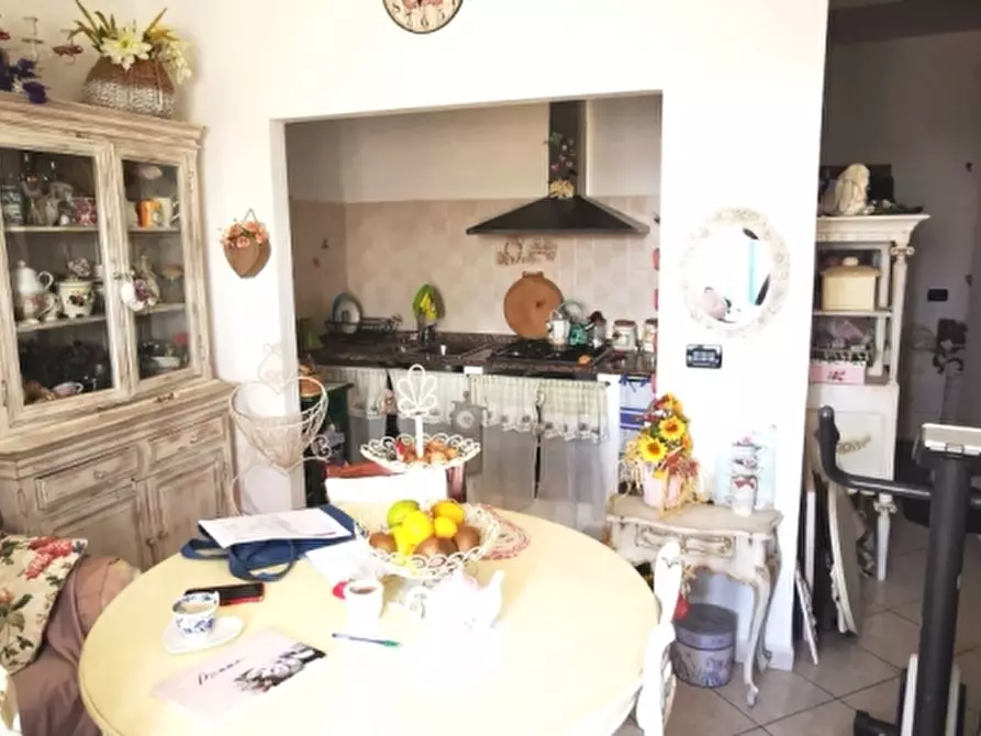 Immagine 4 di Appartamento in vendita  a Castellina Marittima