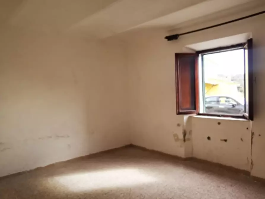 Immagine 4 di Appartamento in vendita  a Castellina Marittima