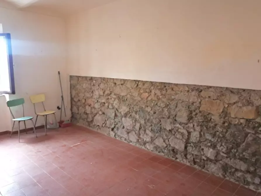 Immagine 11 di Appartamento in vendita  a Castellina Marittima