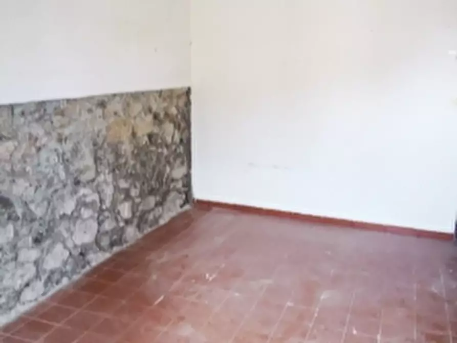 Immagine 10 di Appartamento in vendita  a Castellina Marittima