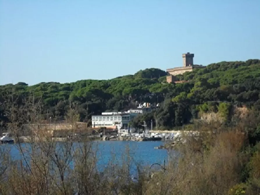 Immagine 9 di Appartamento in vendita  in Via Mare  Adriatico a Rosignano Marittimo