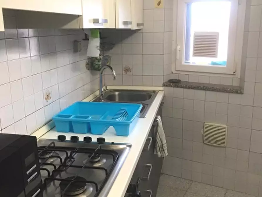 Immagine 10 di Appartamento in vendita  a Livorno