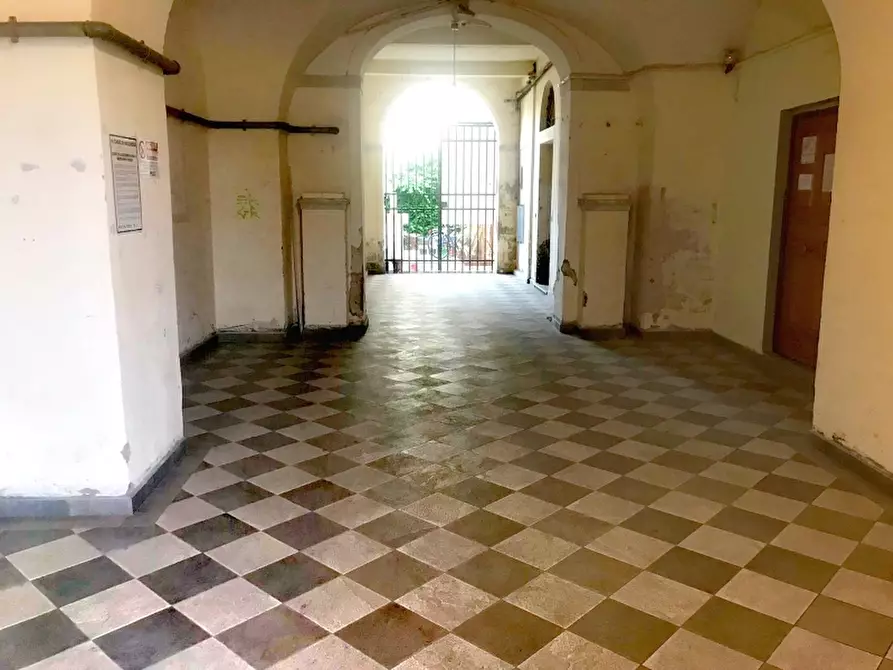 Immagine 1 di Appartamento in vendita  a Livorno