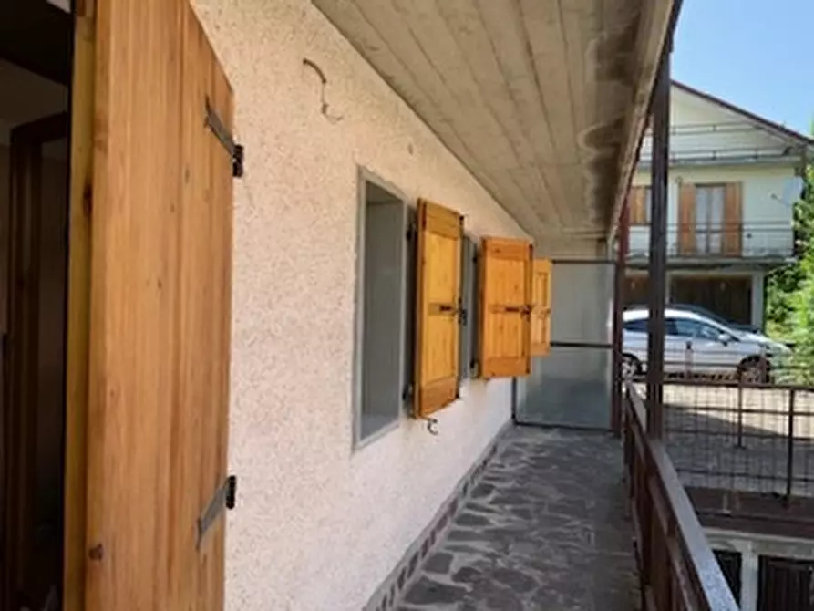 Immagine 11 di Appartamento in vendita  in Via selva romanesca a Pievepelago