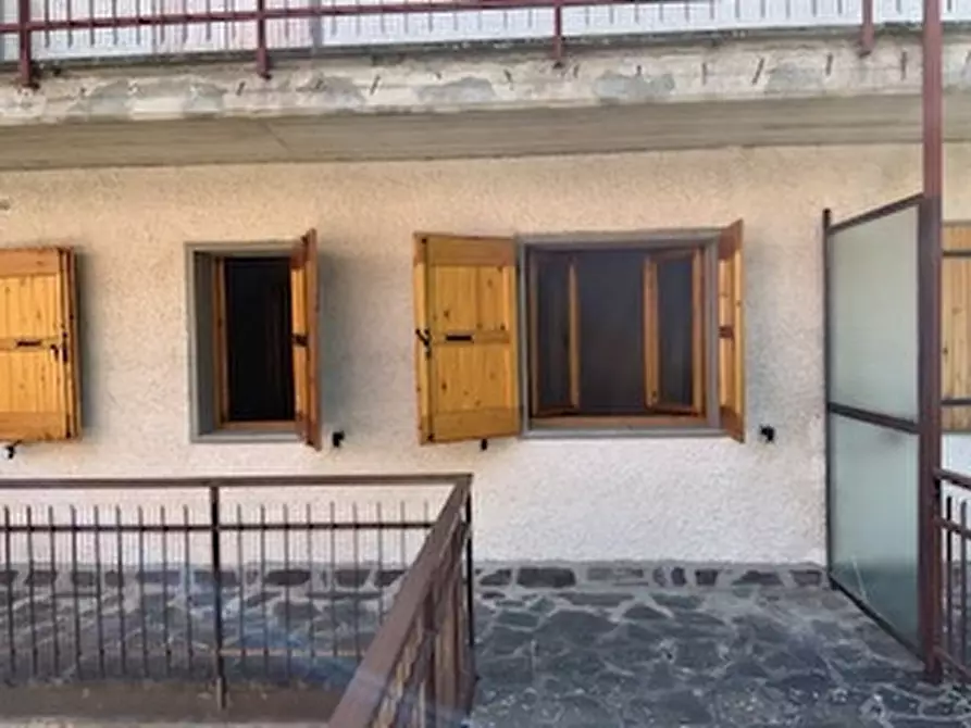 Immagine 10 di Appartamento in vendita  in Via selva romanesca a Pievepelago