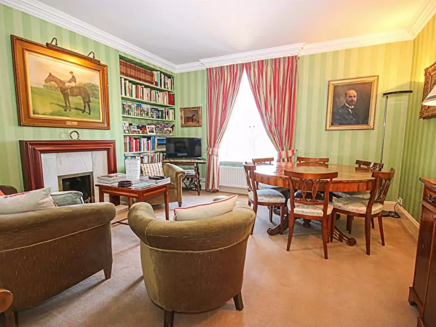 Immagine 2 di Appartamento in vendita  in Newmarket  UK 40 a Rosignano Marittimo