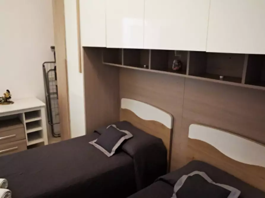 Immagine 12 di Appartamento in vendita  a Rosignano Marittimo