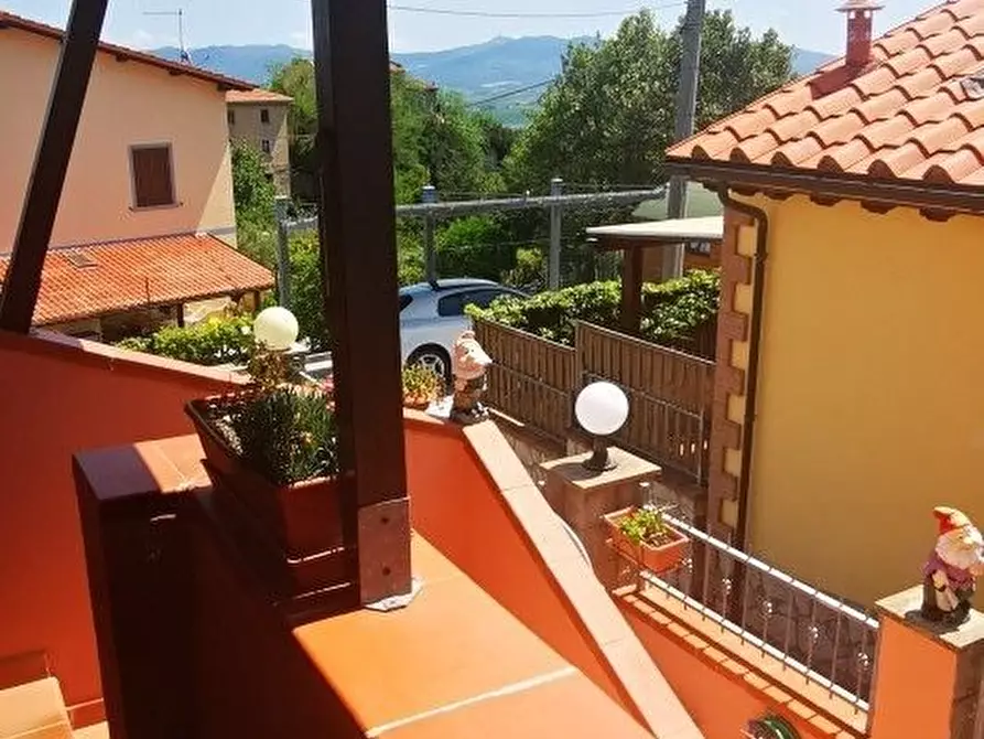 Immagine 1 di Appartamento in vendita  in Via delle Capannacce a Rosignano Marittimo