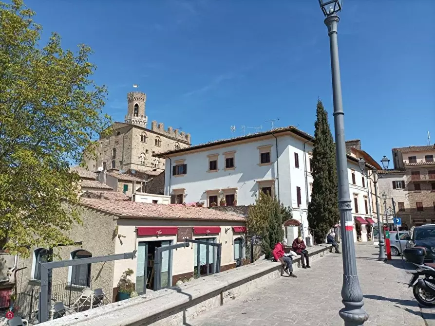 Immagine 3 di Appartamento in vendita  in Piazza dei Priori a Volterra