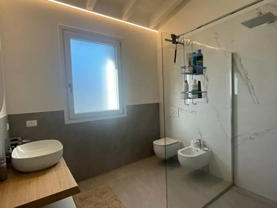 Immagine 20 di Appartamento in vendita  in via pozze 30 a Lonato del Garda