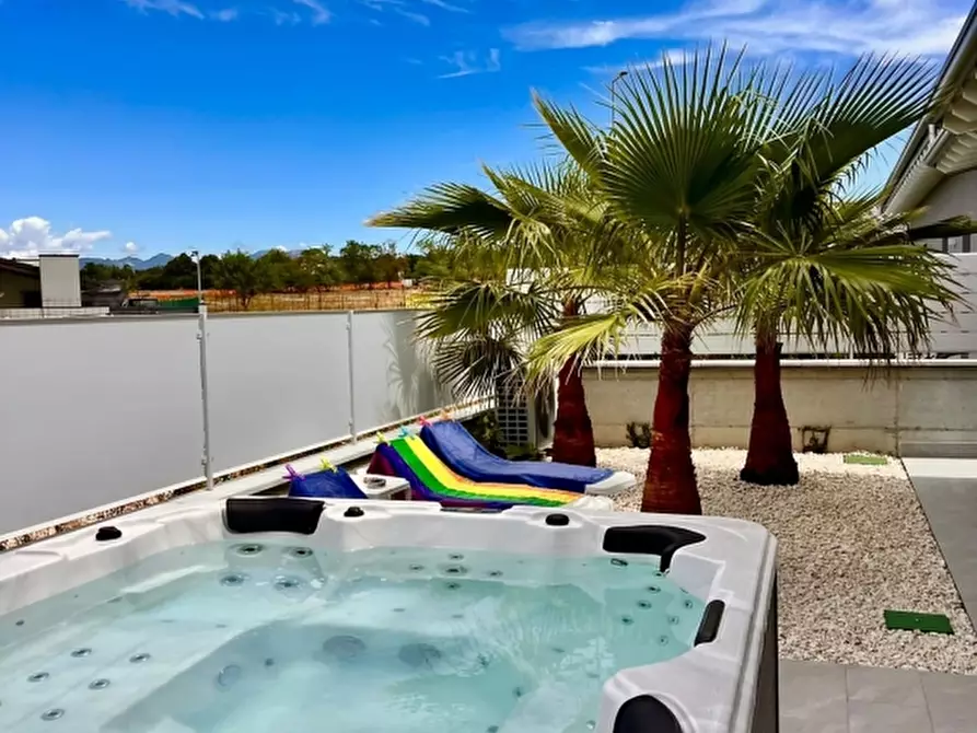 Immagine 11 di Appartamento in vendita  in via pozze 30 a Lonato del Garda