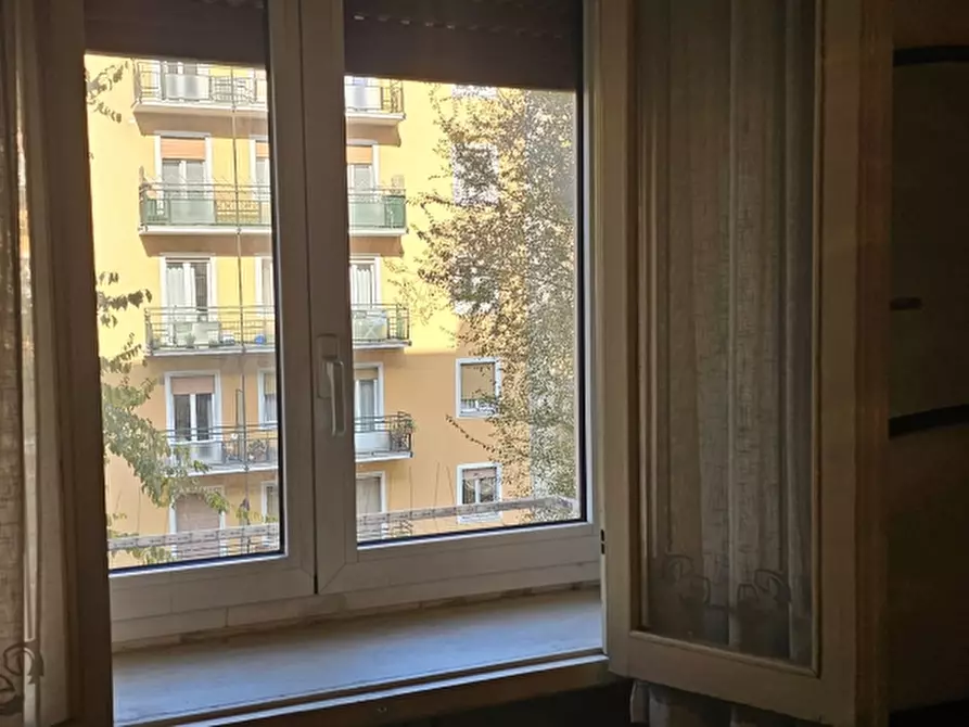 Immagine 11 di Appartamento in vendita  a Milano