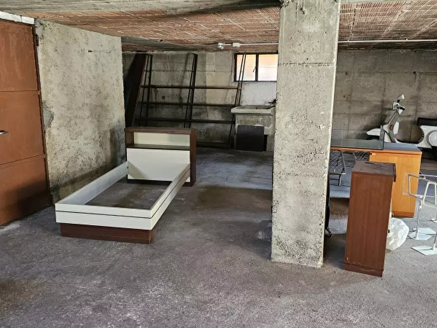 Immagine 9 di Villa in vendita  in via Sarca 1 a Desenzano Del Garda