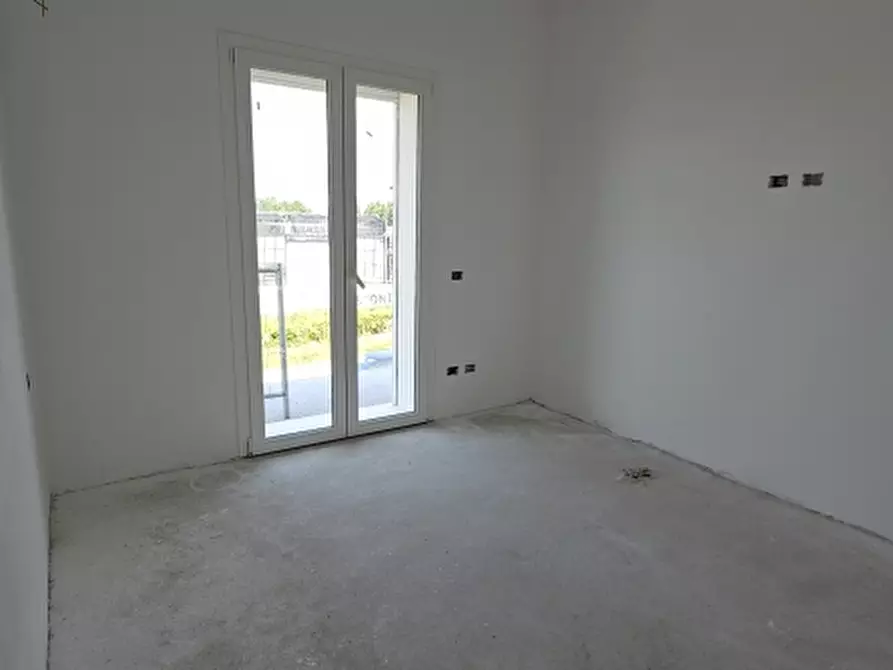 Immagine 6 di Villetta a schiera in vendita  a Desenzano Del Garda