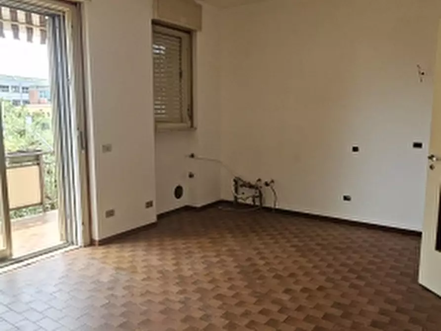 Immagine 7 di Appartamento in vendita  a Desenzano Del Garda